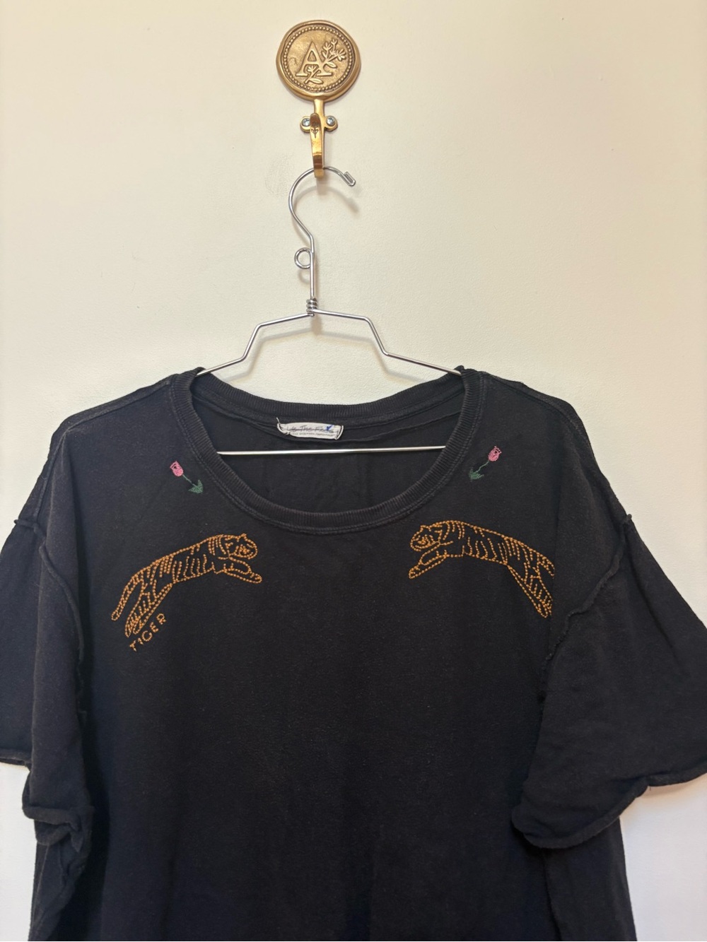 Free People Horsin' Around Tee Size XL - Picture 5 of 13